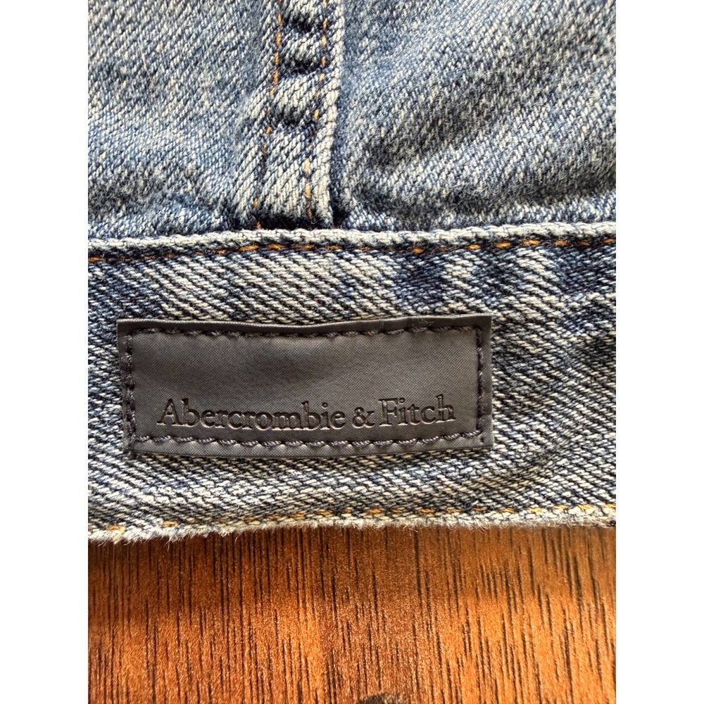 Abercrombie & Fitch Women's XS Classic Denim Trucker Jacket Medium Wash Y2K - Picture 8 of 8